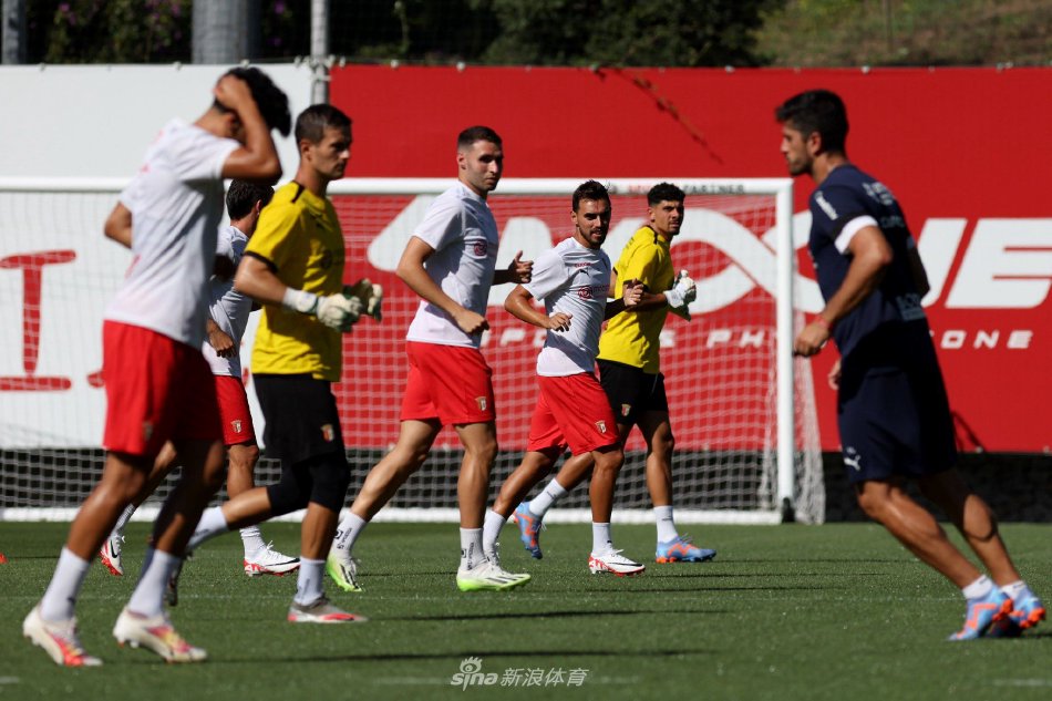 定义自己 定义自己