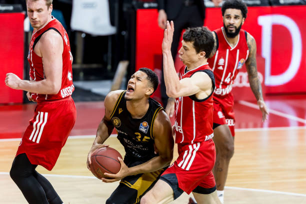 与乐观深深 与乐观深深